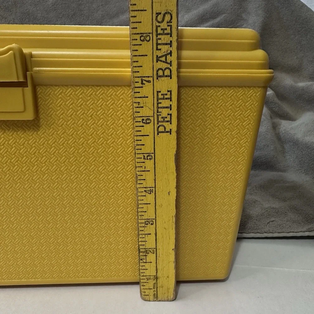 Vintage Wil-hold Wilson Mfg Corp Sewing Box W/Tray Yellow Plastic MCM